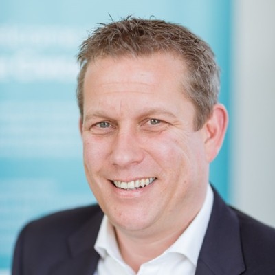 How can government navigate operational transformation?