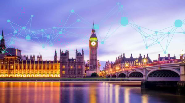 Report calls on government to scale AI training across the public sector
